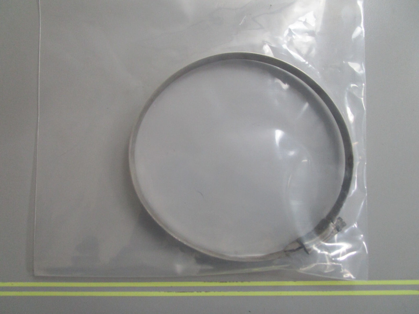 *NEW OEM* 0810 Volvo Penta Hose Clamp 22274888 961677-2