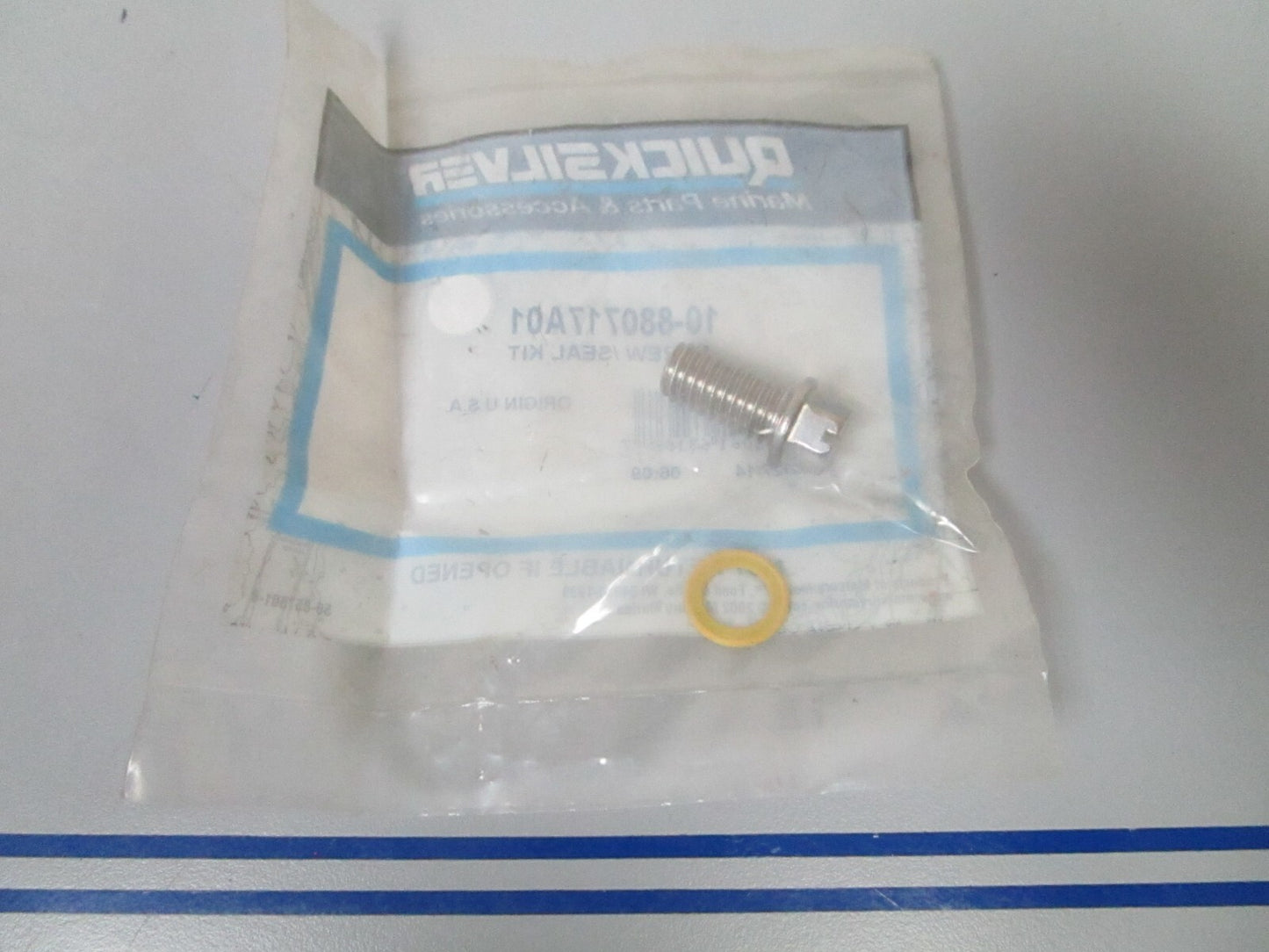 *NEW OEM* 0720 Mercury Quicksilver Screw & Seal Kit 10-880717A01