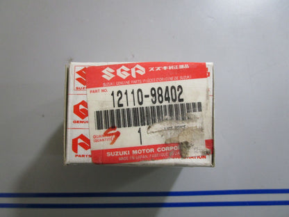 *NEW OEM* 0770 Suzuki Piston 12110-98402