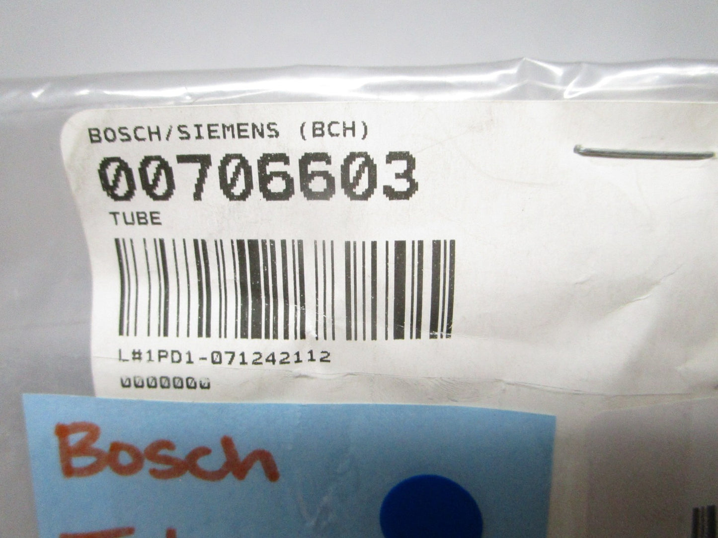 *NEW OEM* 0820 Bosch Tube 00706603