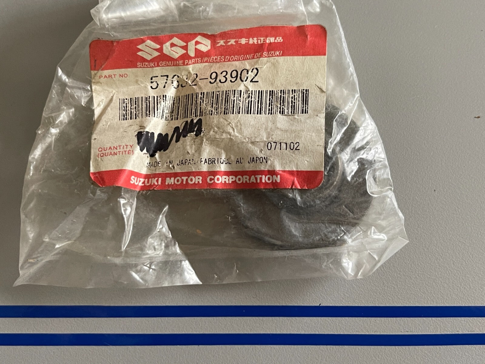 *NEW OEM* 0720 Suzuki Stopper 57632-93902