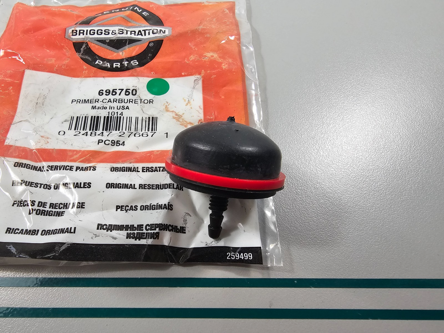 NEW OEM 695750 Briggs & Stratton Carburetor Primer 0810