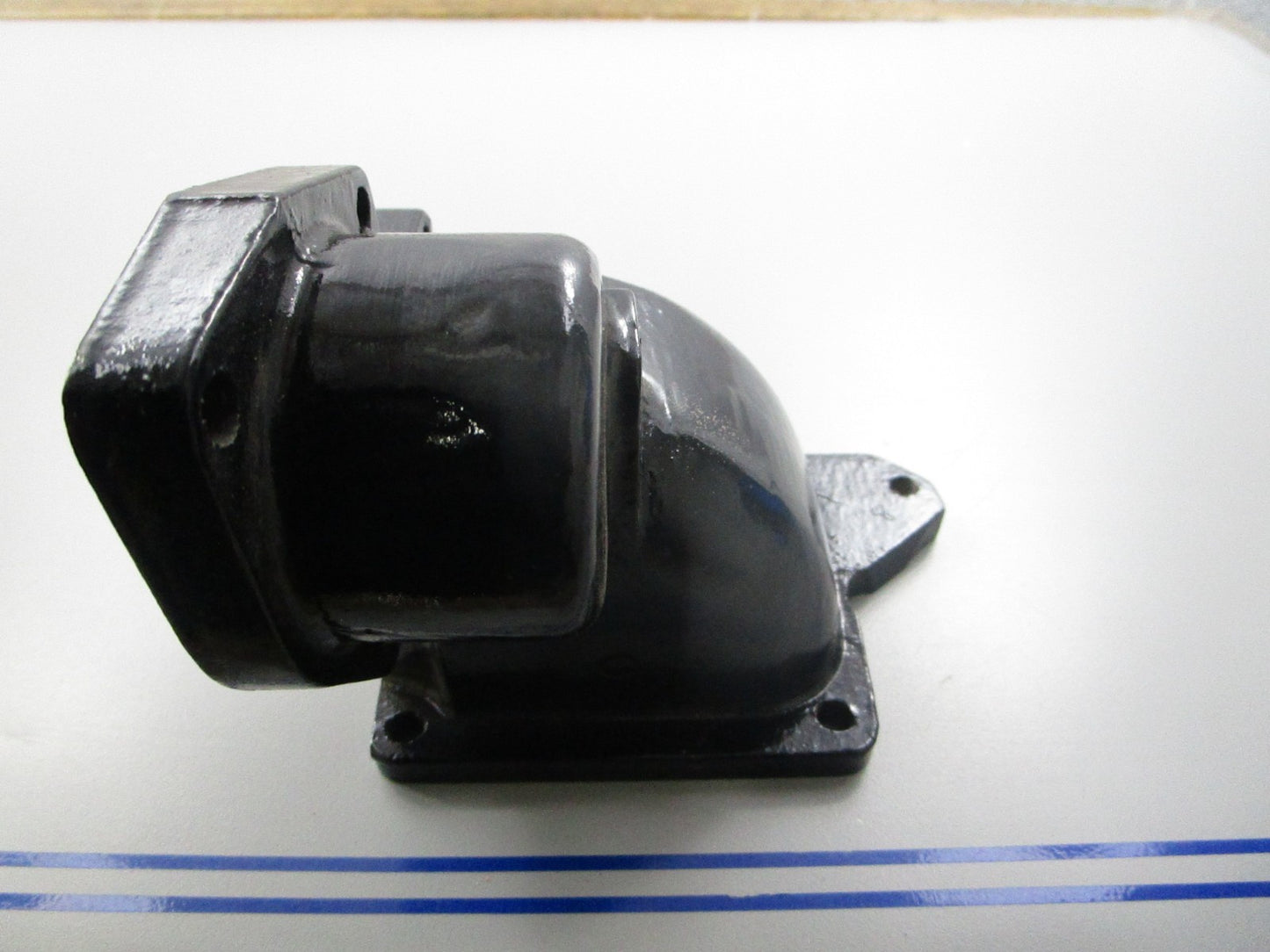 *NEW OEM* 0720 Mercury Mercruiser Thermostat Housing 32723