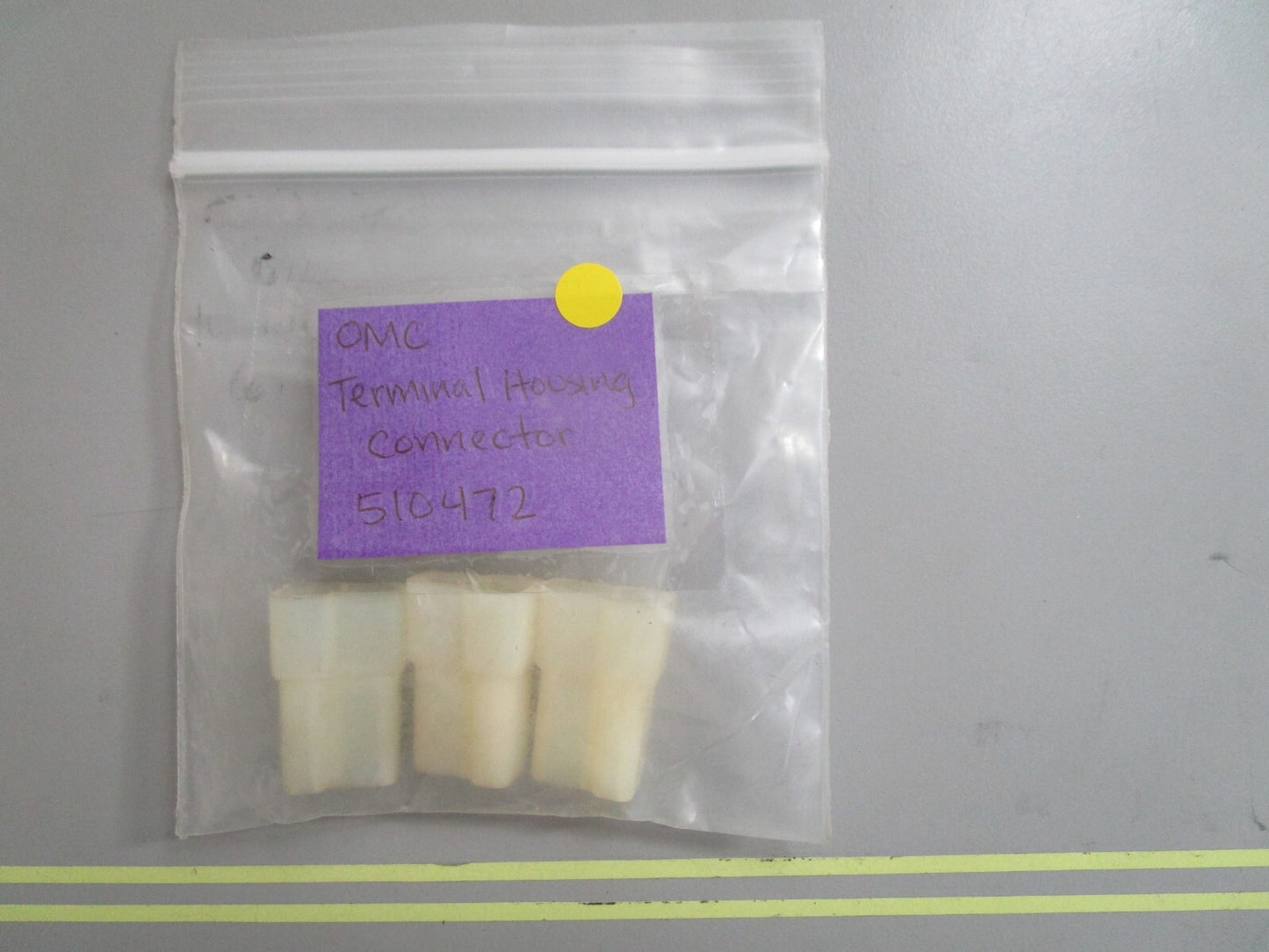 *NEW OEM* (LOT OF 3) 0810 OMC Johnson Evinrude Terminal Housing Connector 510472