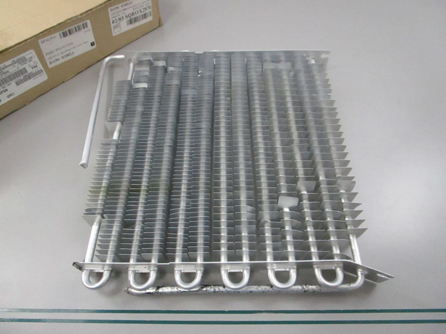 NEW OEM DA96-01002A Samsung Evaporator Assembly 0810