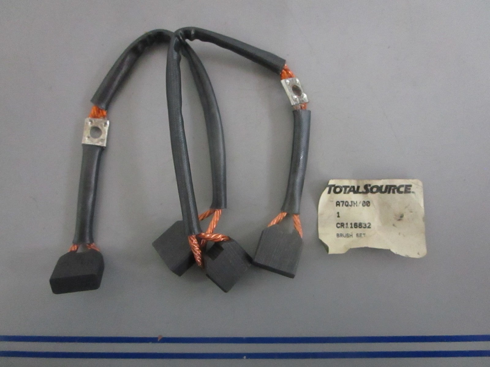 NEW CR11632 Total Source Brush Set For: Crown 0820