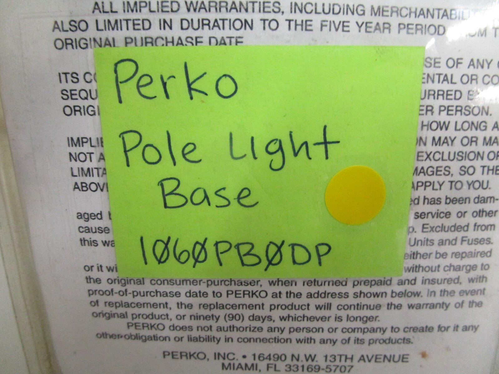 *NEW* 0820 Perko Pole Light Base 1060PB0DP