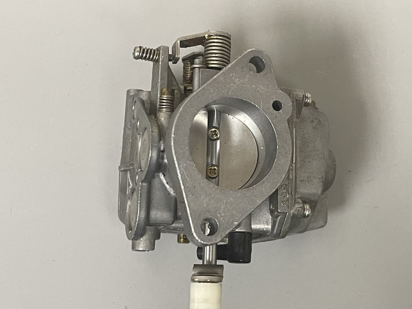 NEW OEM 3P0-03200-0 Nissan Tohatsu Carburetor 25 30 HP 0670