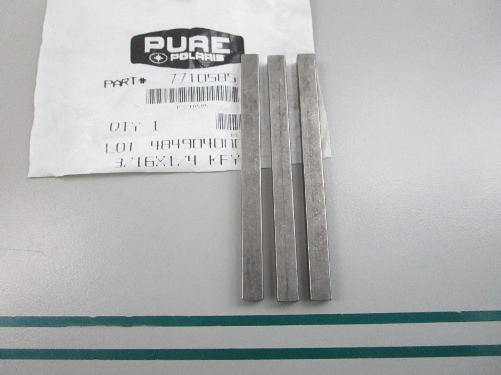 NEW OEM (LOT OF 3) 7710585 Polaris Key  0810