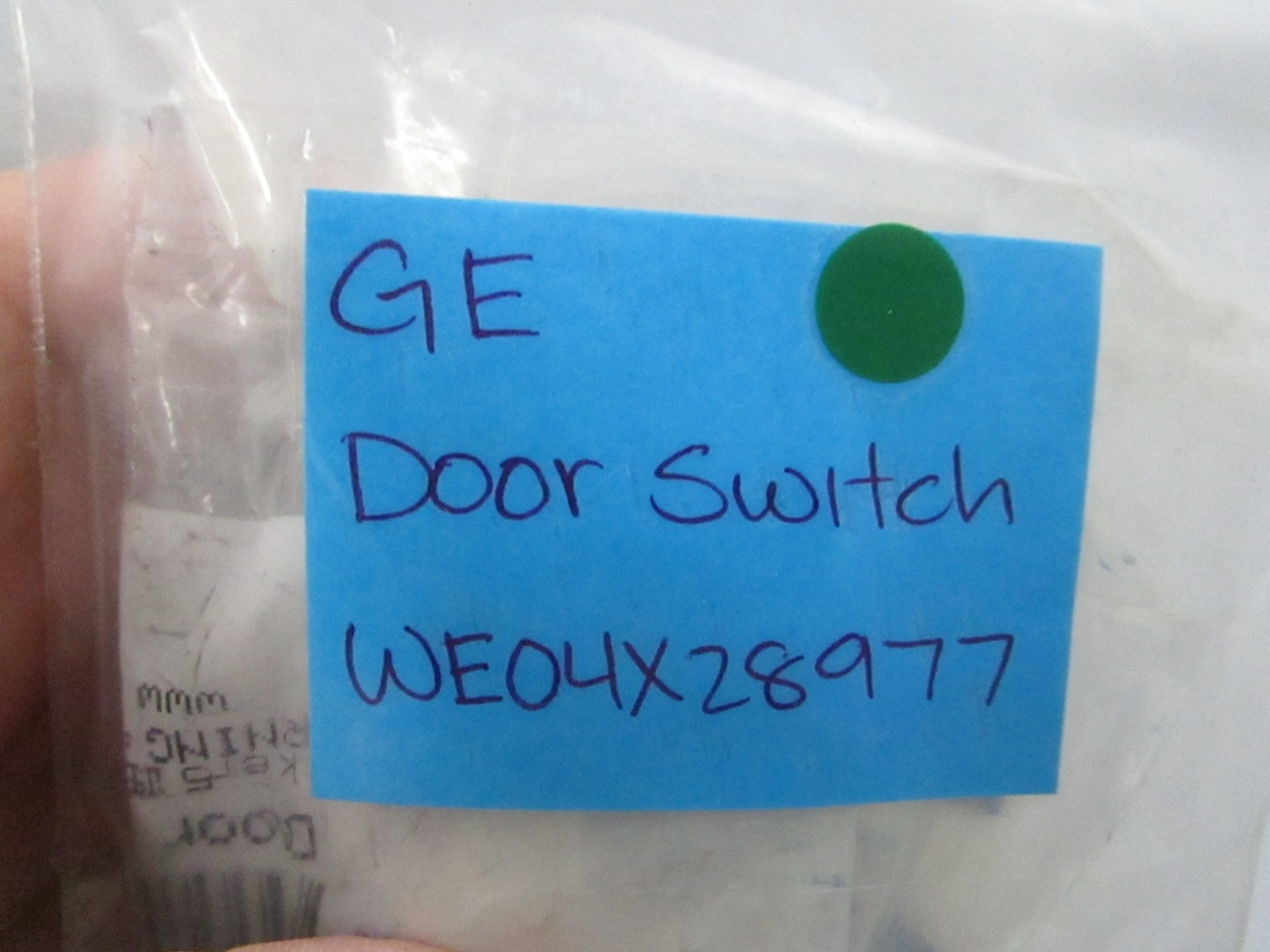 GE NEW OEM Dryer Door Switch WE04X28977 GTD42 GTD65 GTD75 Hotpoint 0810