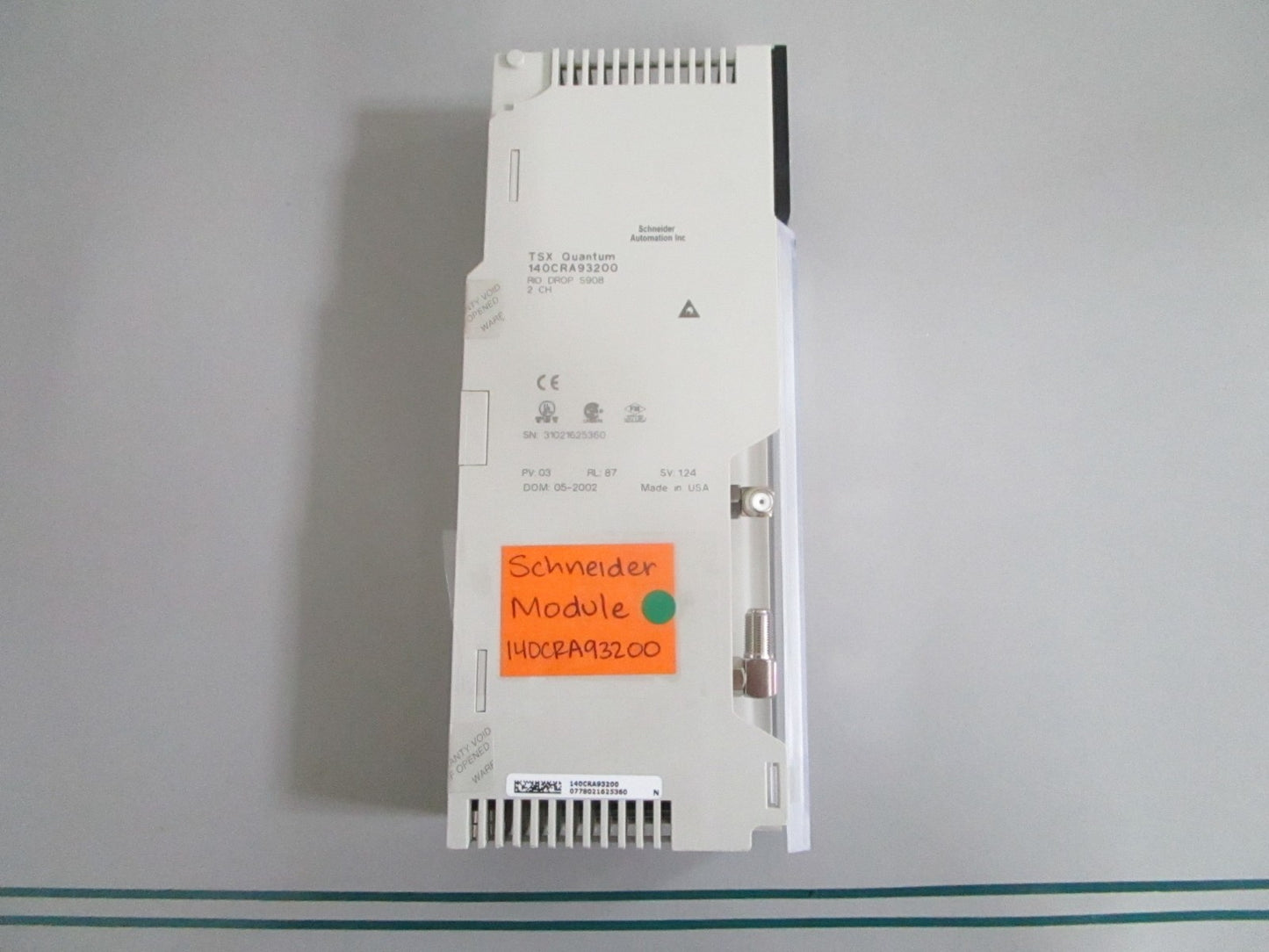 Schneider Modicon 140CRA93200 Quantum RIO Drop Adaptor Module NEW OEM 0820