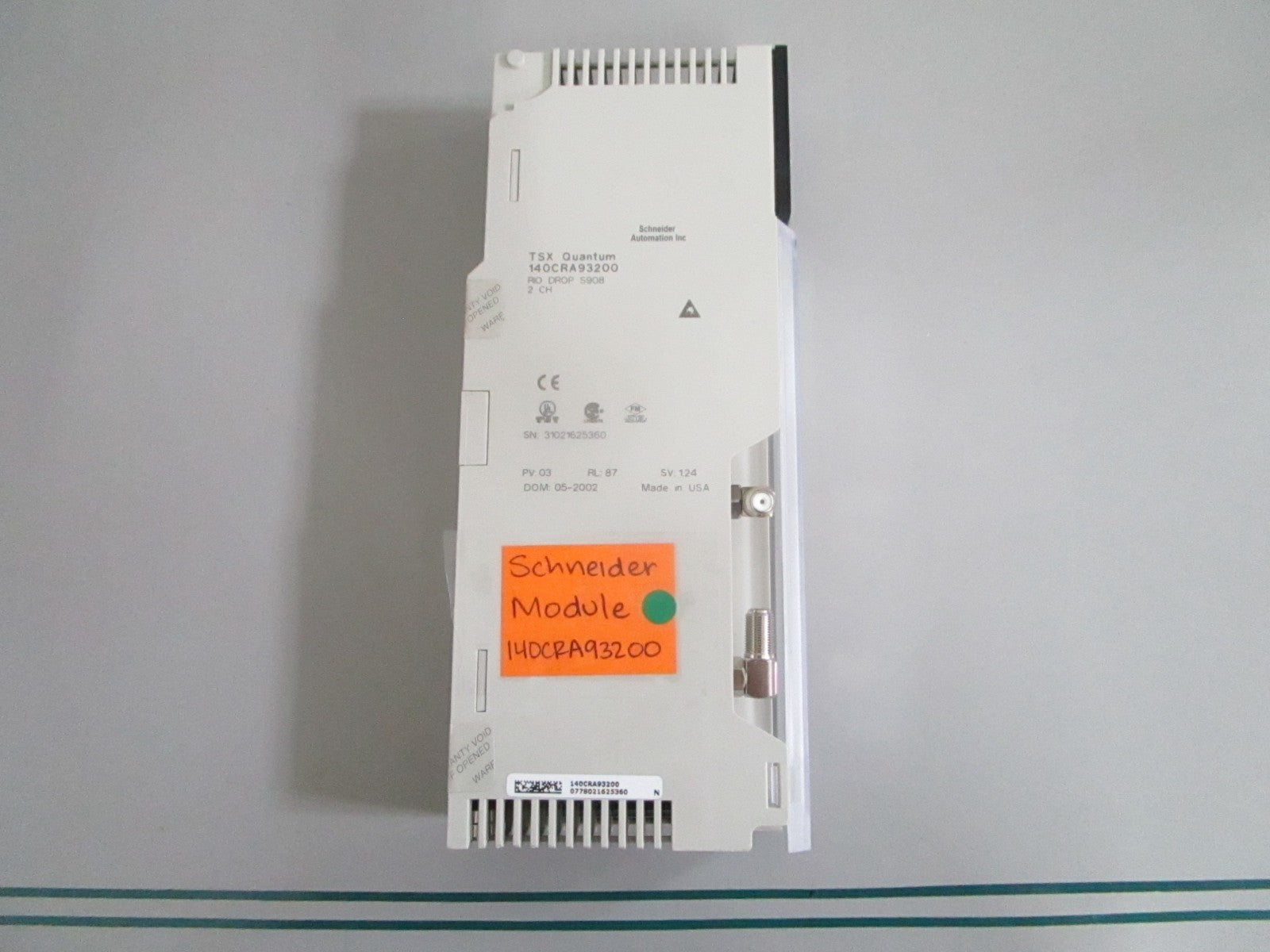 Schneider Modicon 140CRA93200 Quantum RIO Drop Adaptor Module NEW OEM 0820