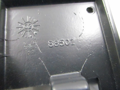 *NEW OEM* 0810 Crown Cover Plate 88501