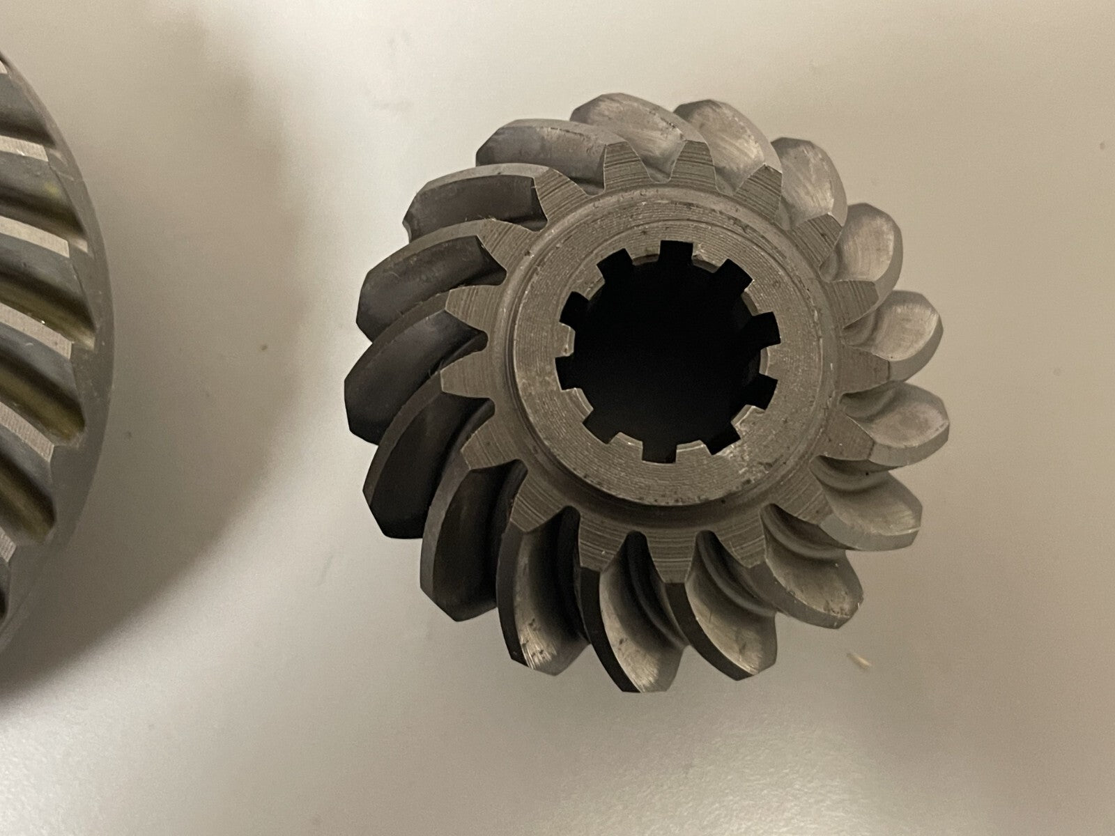 *NEW OEM* 0670 Volvo Penta 1.61:1 Ratio 17/31 T Gear Set 832624