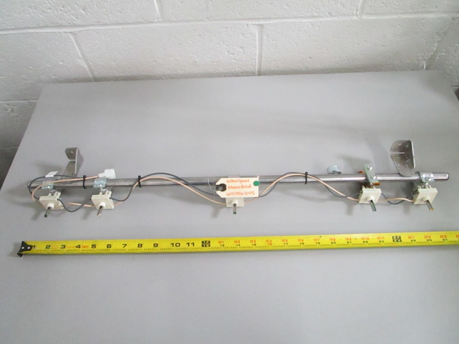Whirlpool NEW OEM Range Manifold W11356345 NOS Genuine Factory Part 0820