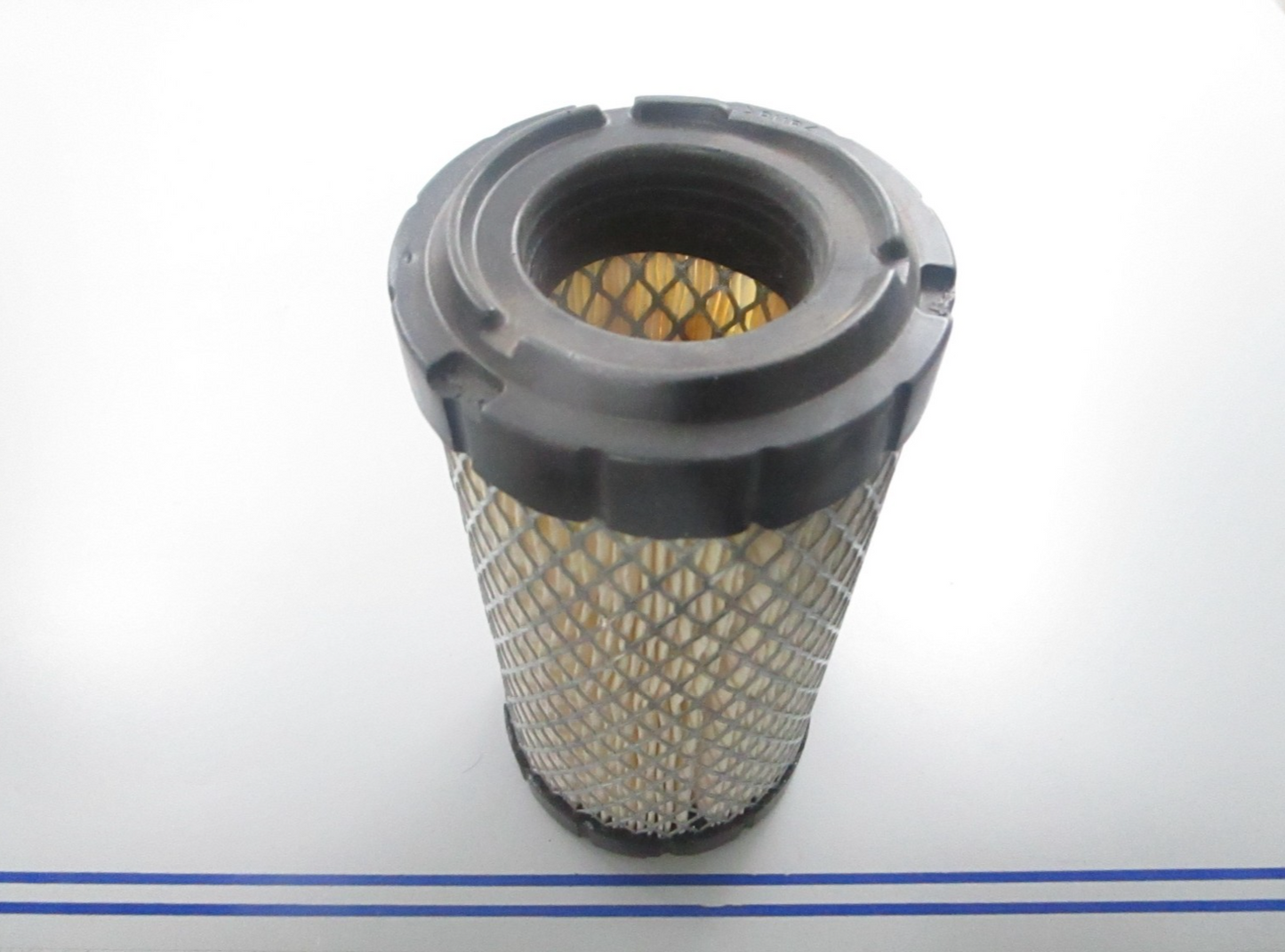 *NEW* 0810 Donaldson Air Filter P822686
