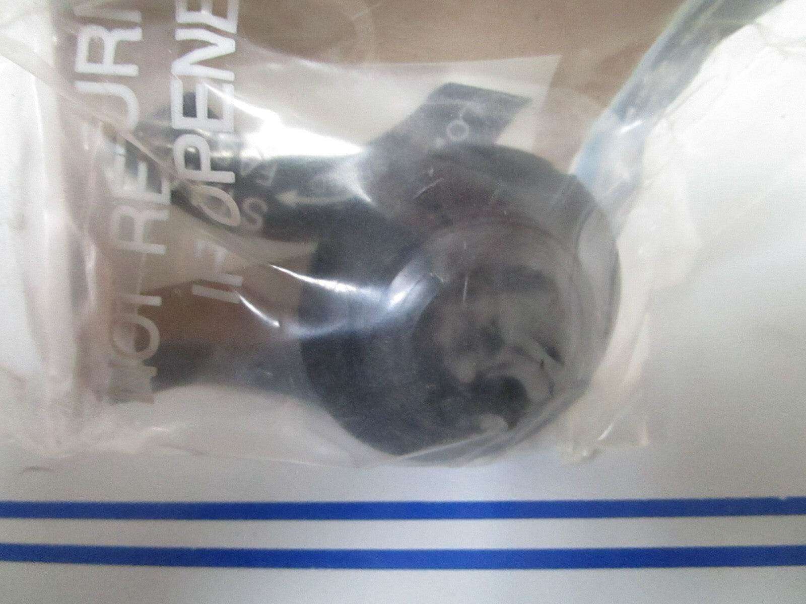 *NEW OEM* 0810 Mercury Quicksilver Bezel Assembly 12804A1