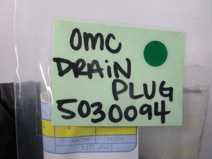 NEW OEM 5030094 OMC Johnson Evinrude Drain Plug 0810