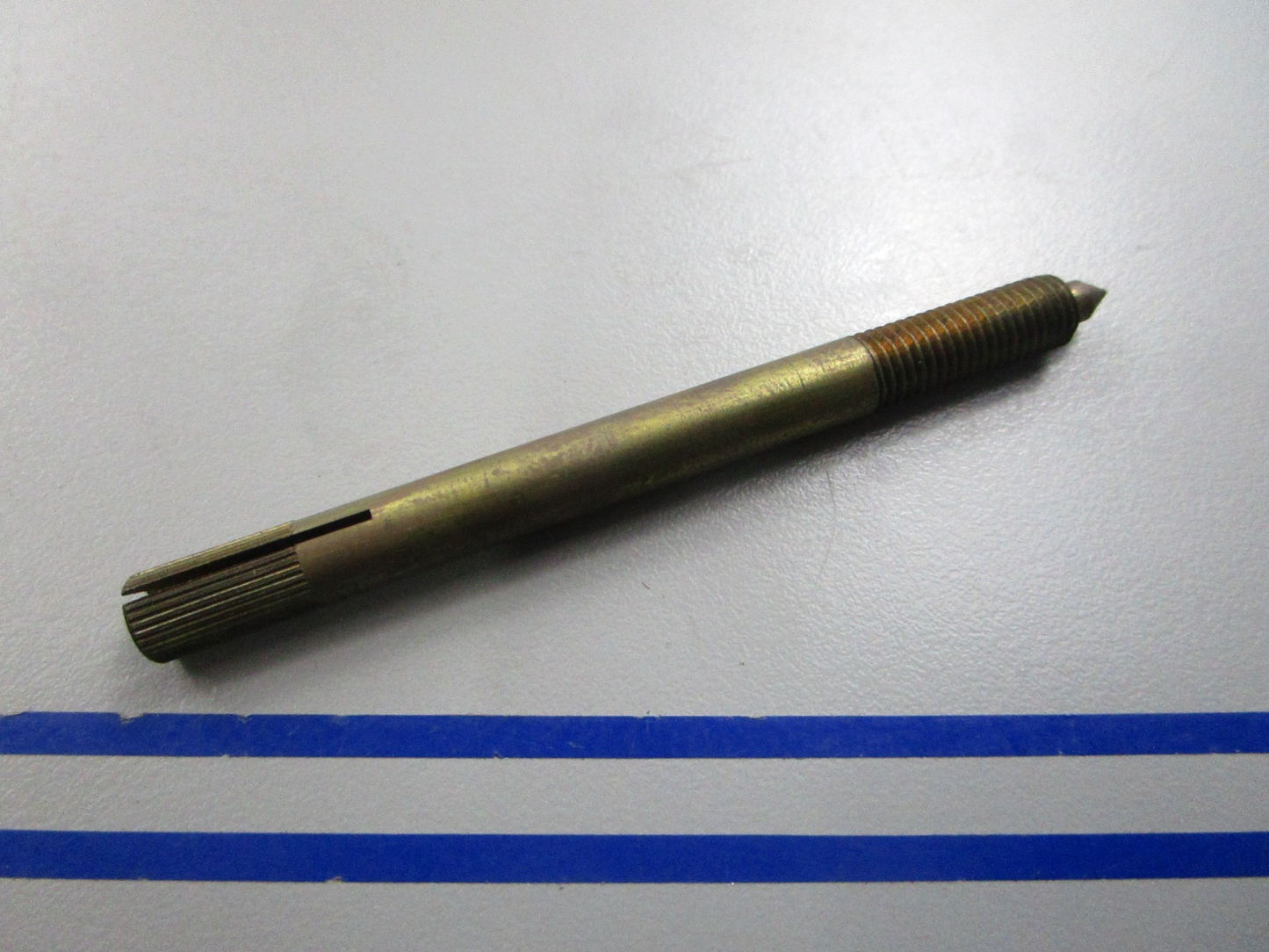 NEW OEM 303476 0303476 OMC Johnson Evinrude Needle Valve 0810