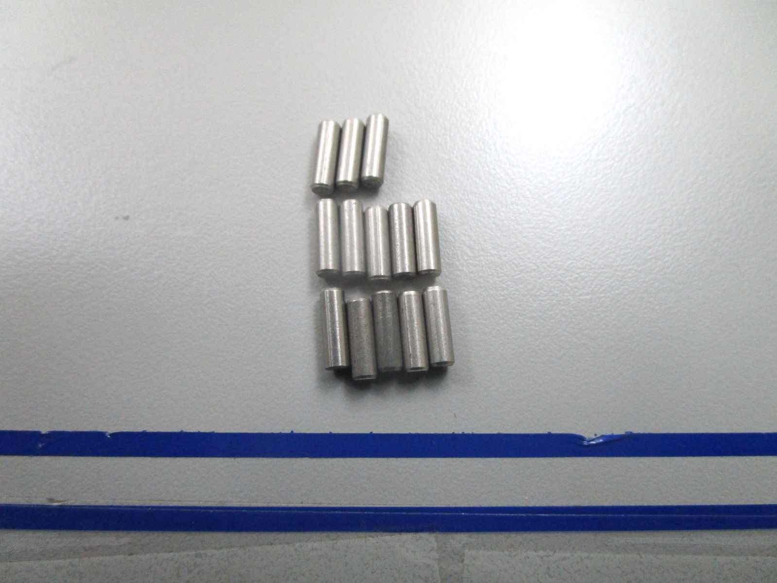 *NEW OEM* (LOT OF 13) 0810 OMC Johnson Evinrude Dowel Pin 300611 0300611