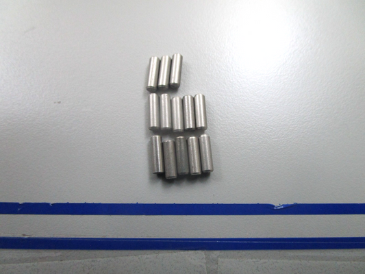 *NEW OEM* (LOT OF 13) 0810 OMC Johnson Evinrude Dowel Pin 300611 0300611