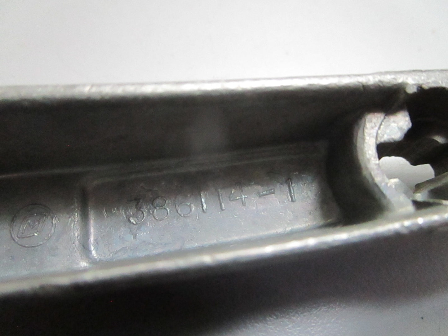 *NEW OEM* 0820 OMC Johnson Evinrude Lever & Shaft 386114 0386114