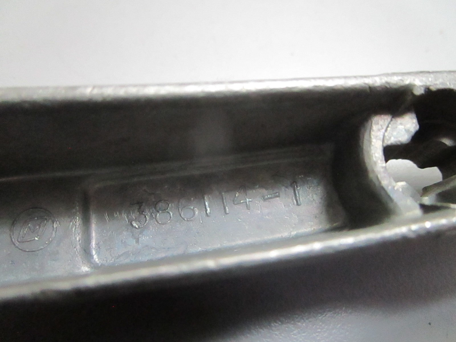 *NEW OEM* 0820 OMC Johnson Evinrude Lever & Shaft 386114 0386114