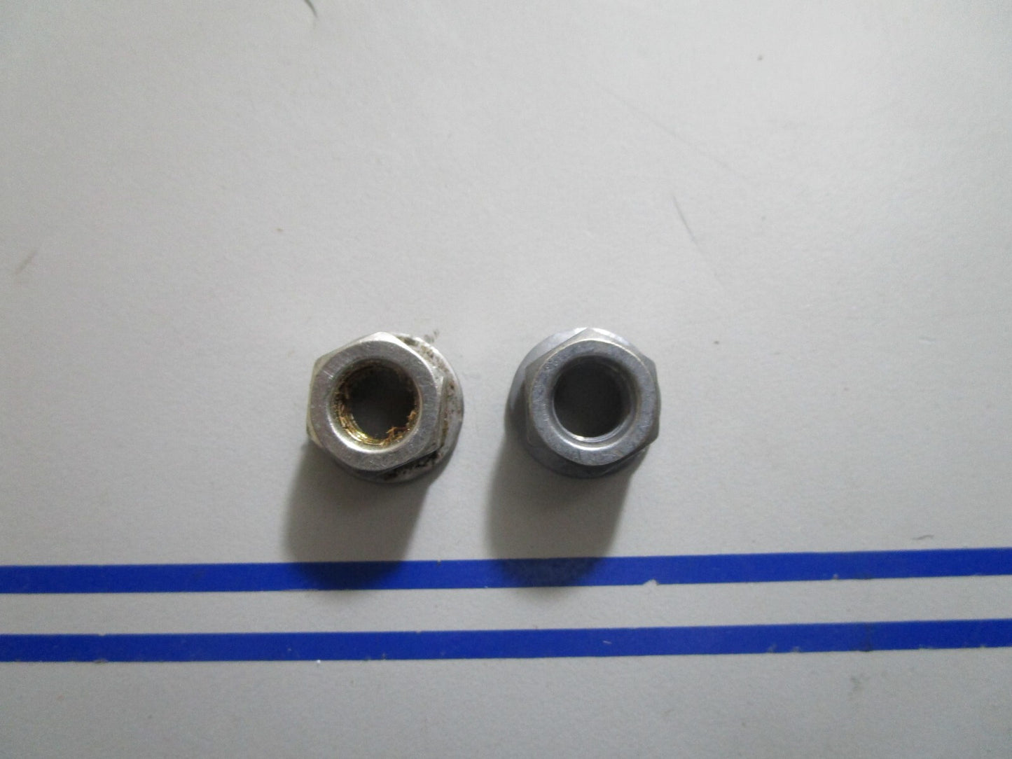 *NEW OEM* (LOT OF 2) 0810 OMC Johnson Evinrude Mounting Nut 315204 0315204