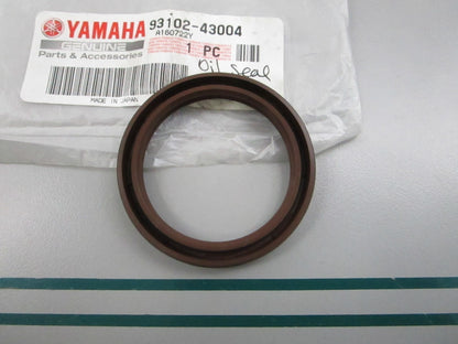 NEW OEM 93102-43004-00 Yamaha Oil Seal 0810