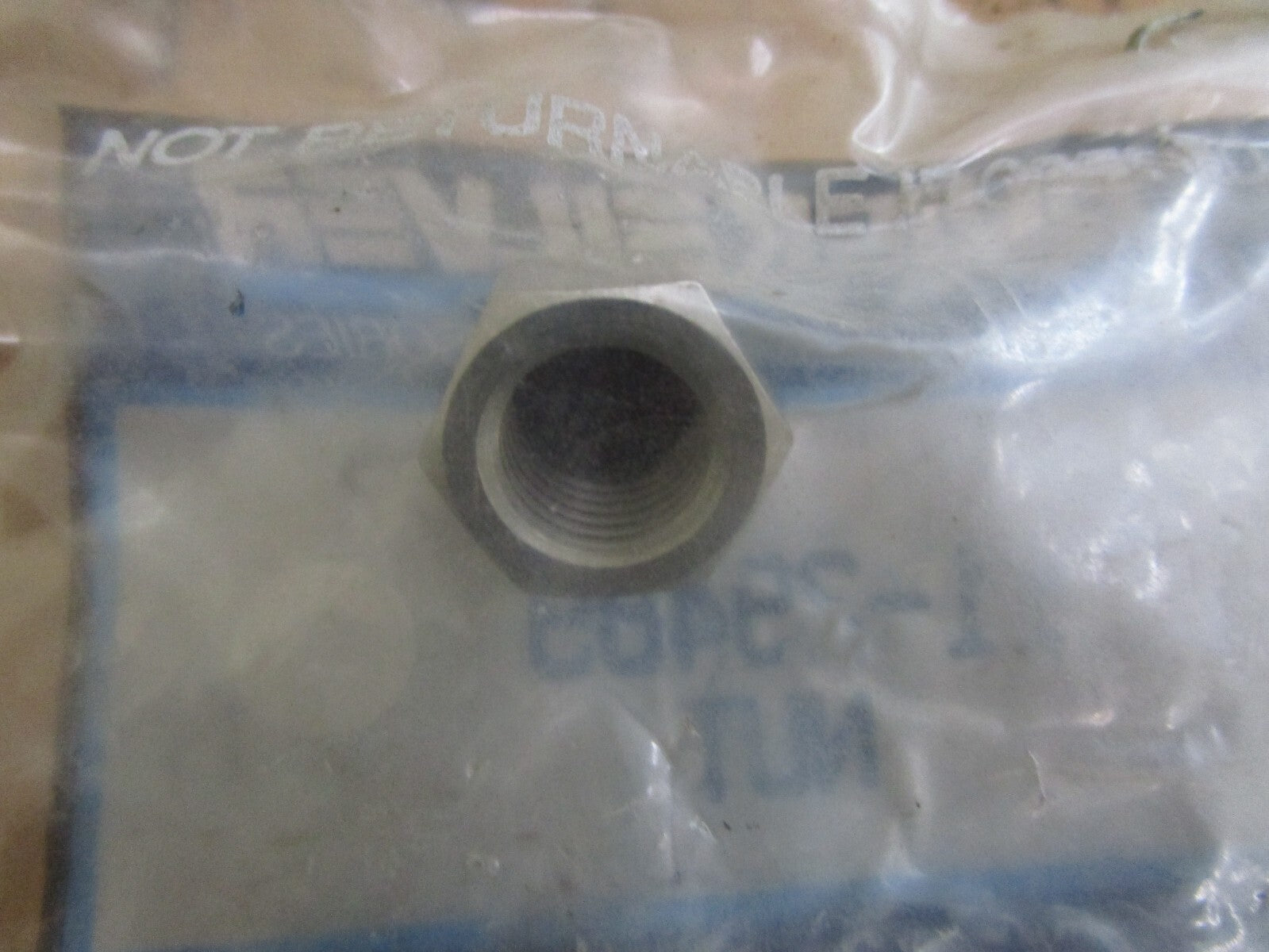 *NEW OEM* 0810 Mercury Quicksilver Nut 11-29489