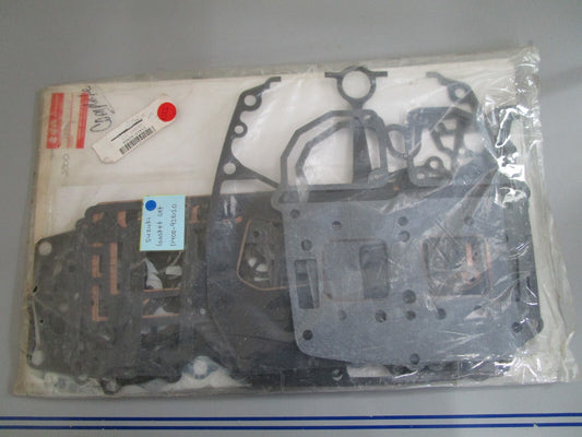 *NEW OEM* 0820 Suzuki Gasket Set 11400-92820