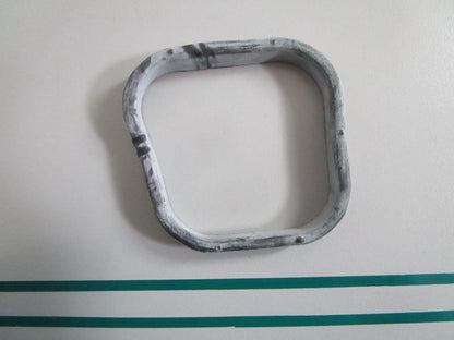 NEW OEM 318996 0318996 OMC Johnson Evinrude Seal 0820