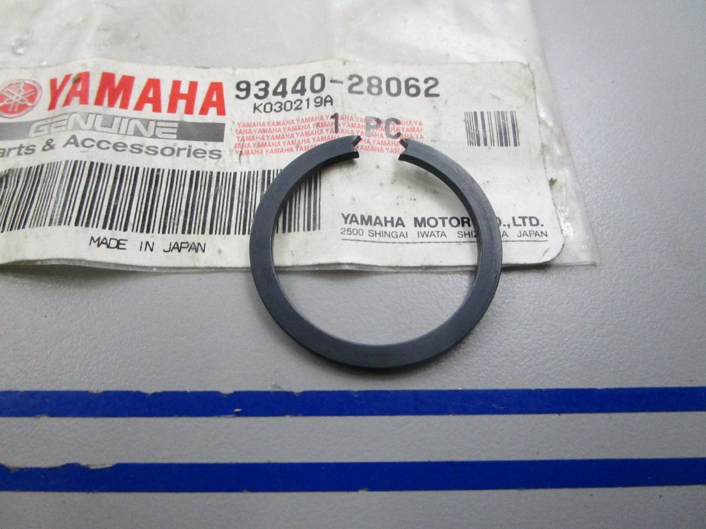 NEW OEM 93440-28062-00 Yamaha Circlip 0810