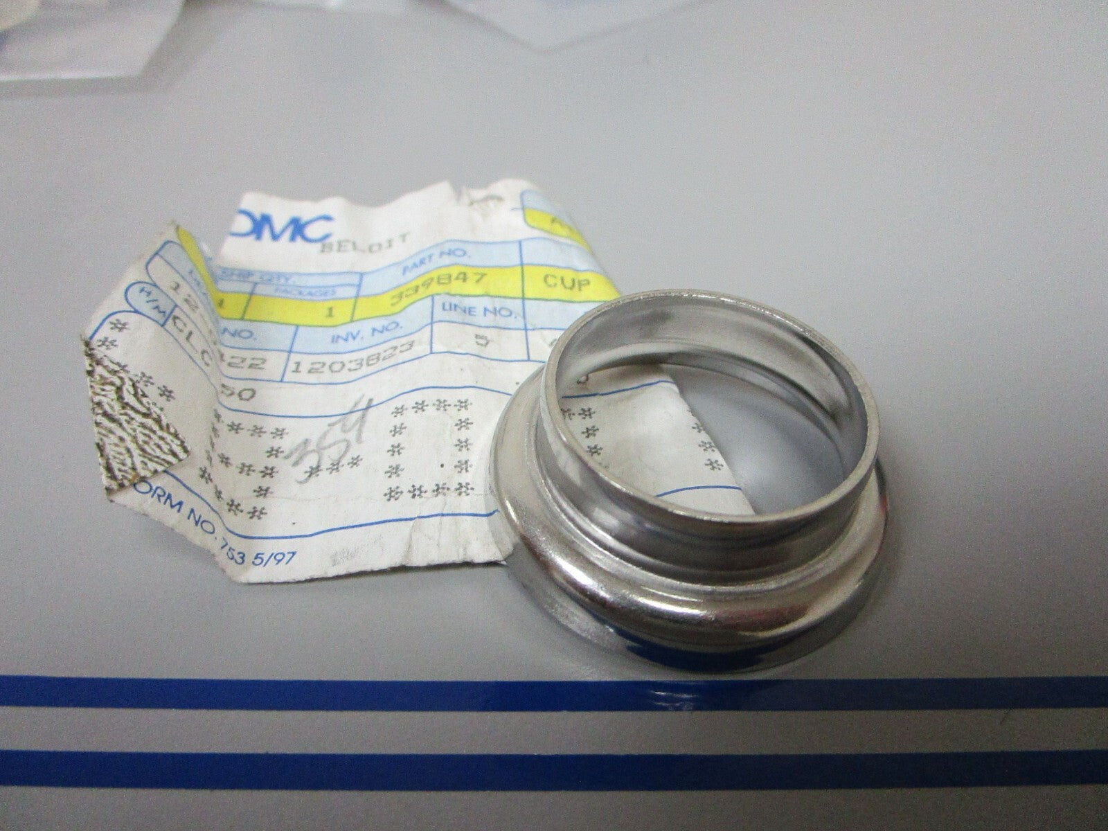 *NEW OEM* 0770 OMC Johnson Evinrude Cup 339847 0339847