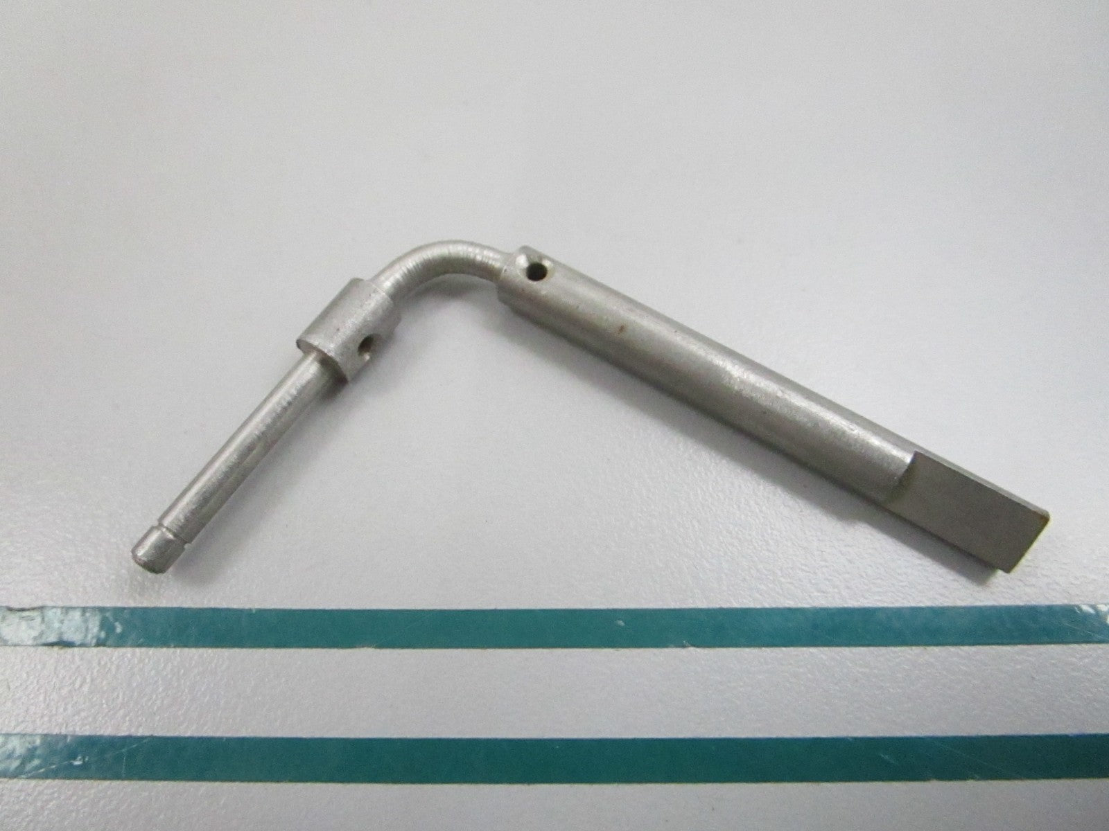 NEW OEM 304919 0304919 OMC Johnson Evinrude Throttle Cam Follower 0810