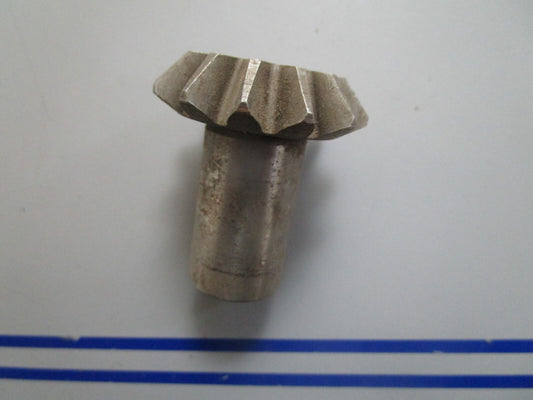 *NEW OEM* 0810 OMC Johnson Evinrude Pinion Gear 276903 0276903