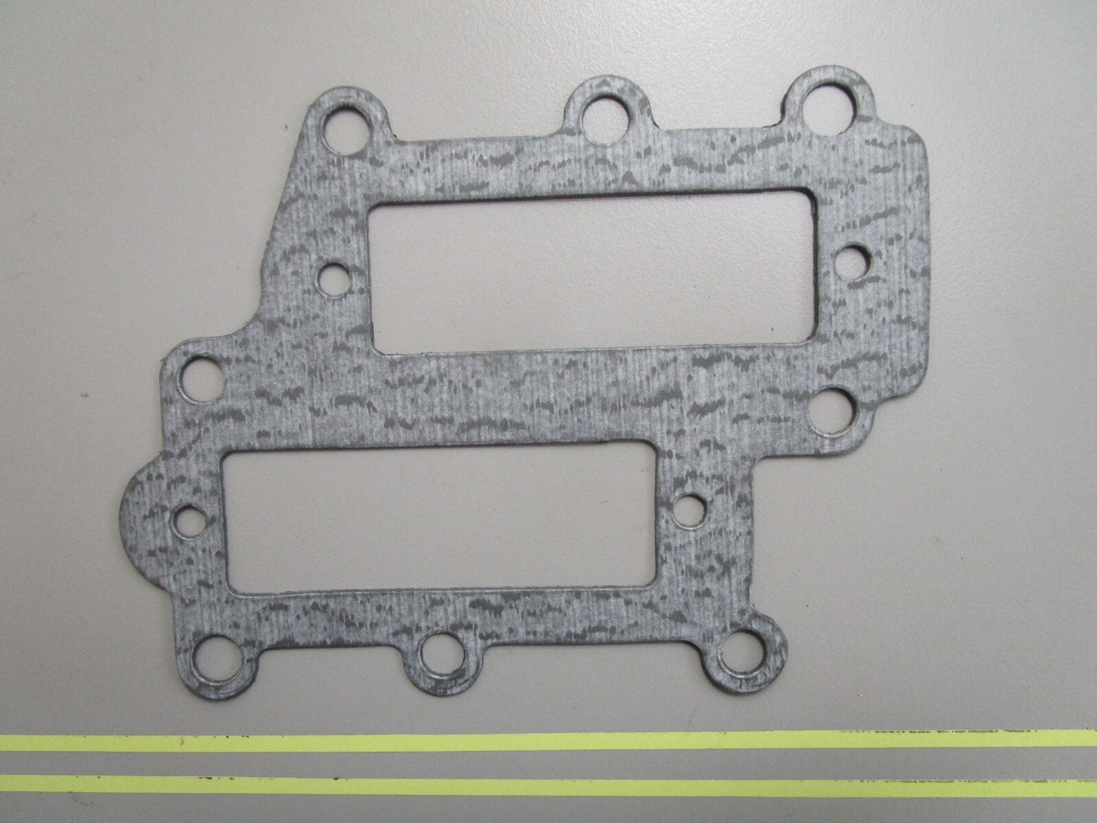 *NEW OEM* 0810 Mercury Force Gasket 27-F433406
