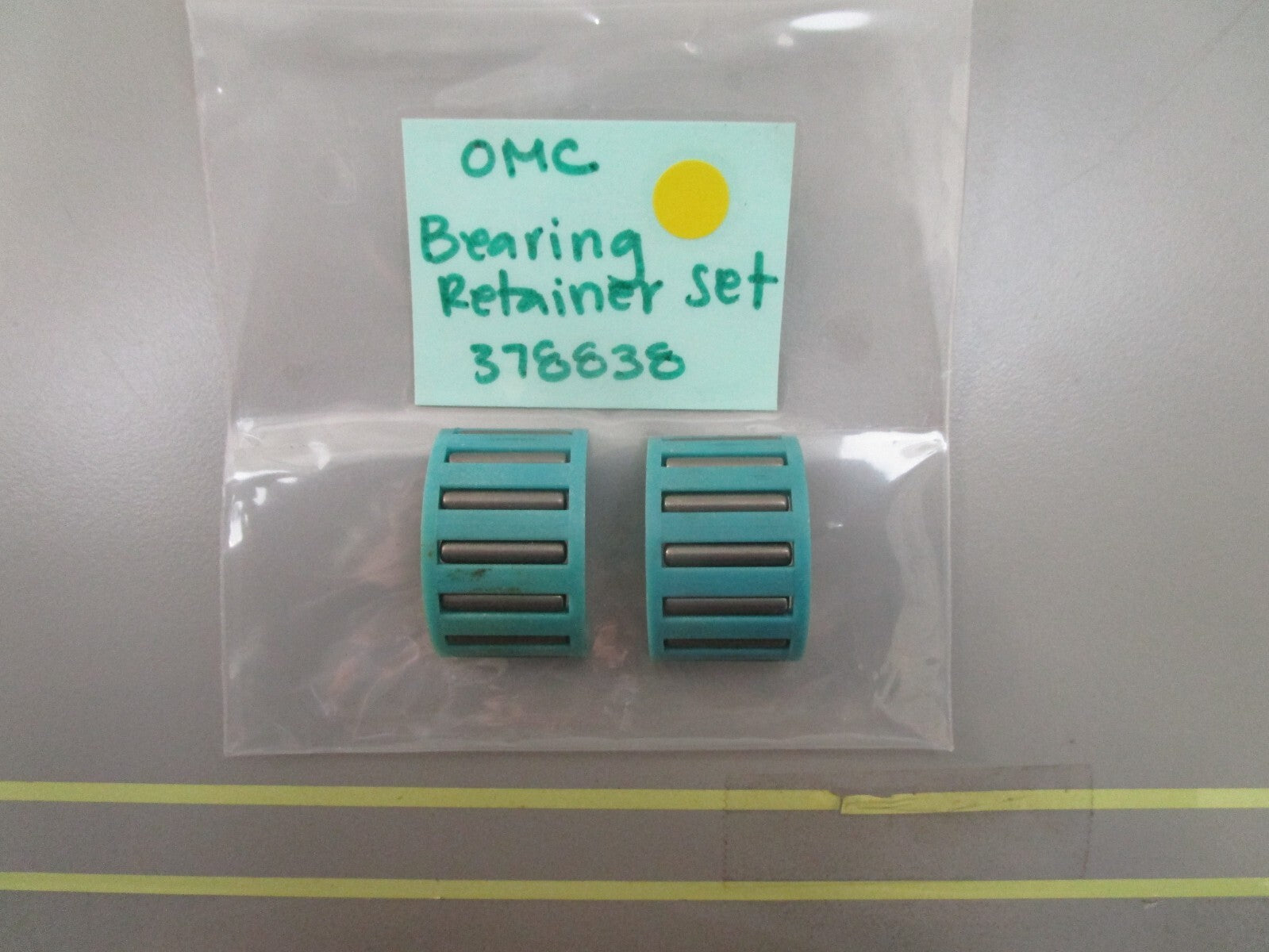 *NEW OEM* 0810 OMC Johnson Evinrude Bearing Retainer Set 378838 0378838