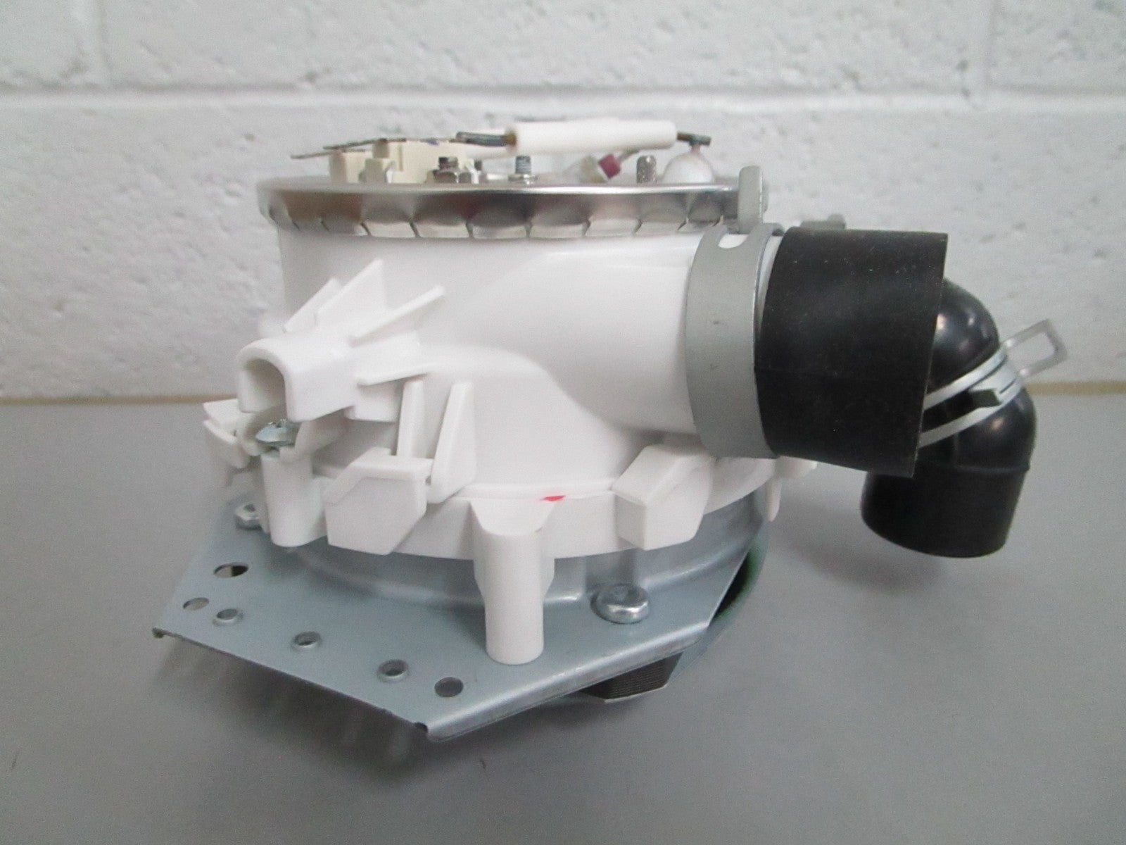 *NEW OEM* 0820 LG SVC Pump Assy AGM30016301