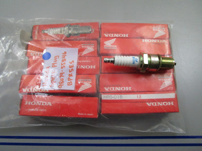 *NEW OEM* (LOT OF 10) 0810 Honda Spark Plug 98079-55846 BPR5ES