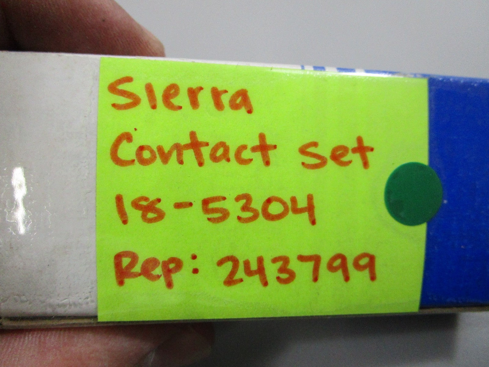 NEW 18-5304 Replaces: 243799 Sierra Contact Set 0810