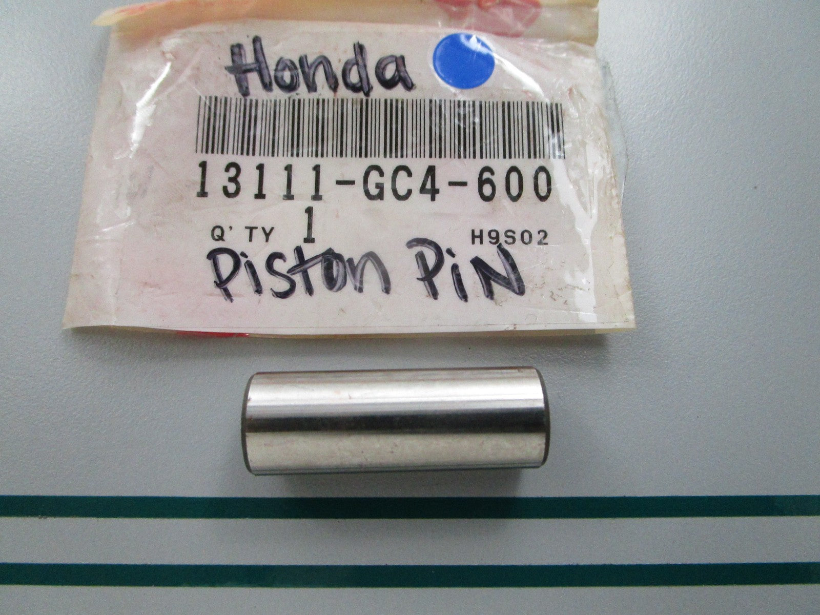 NEW OEM 13111-GC4-600 Honda Piston Pin 0810
