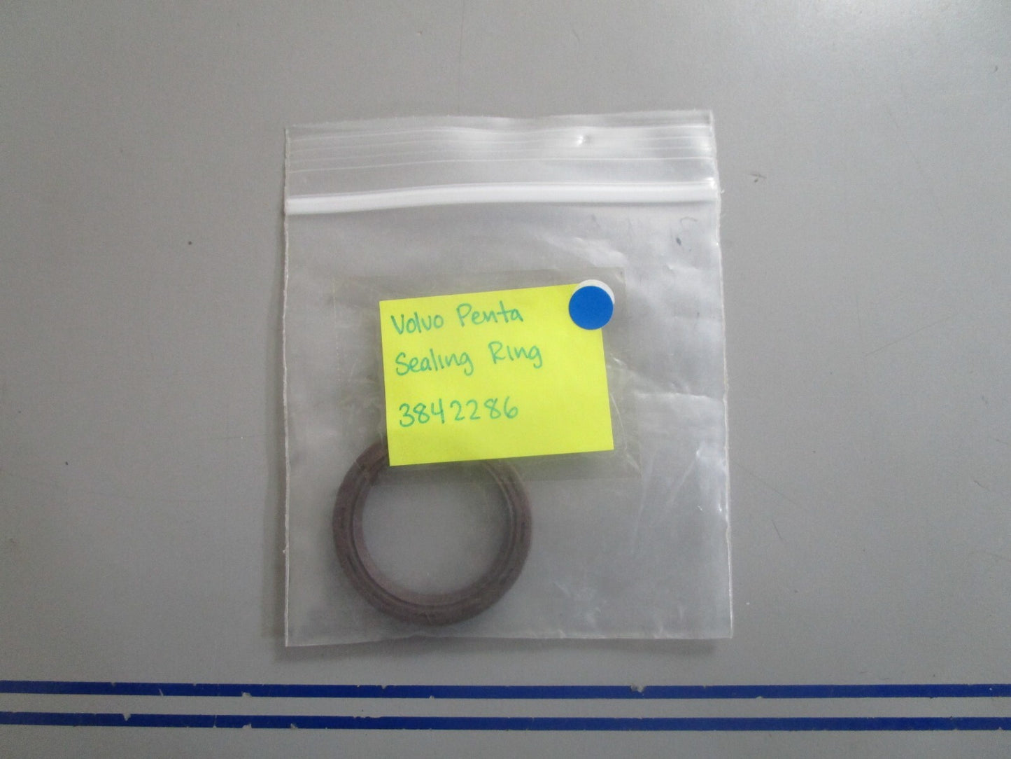 *NEW OEM* 0810 Volvo Penta Sealing Ring 3842286