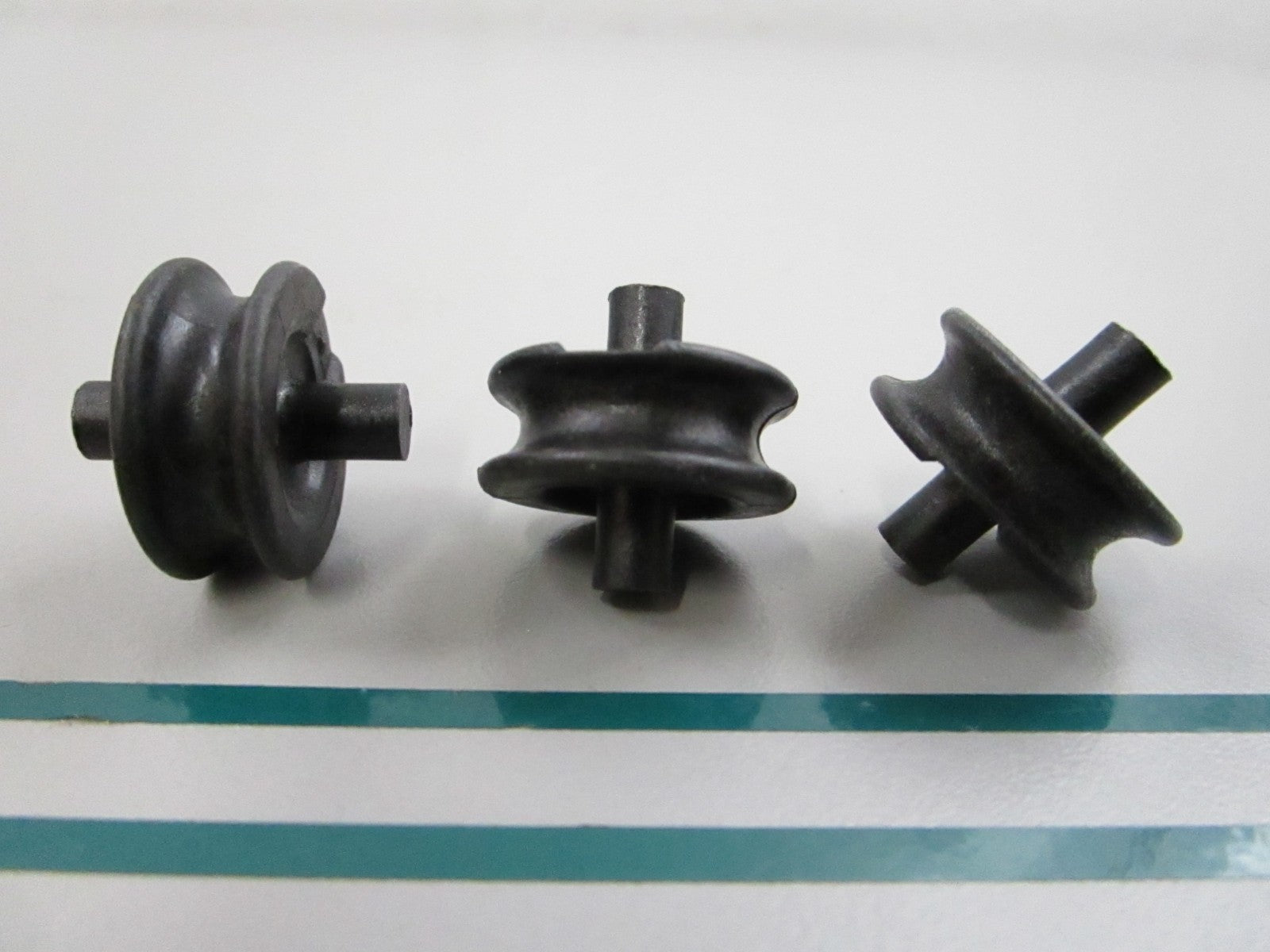 NEW OEM (LOT OF 3) 345734 Jacobsen Pulley Guide 0810
