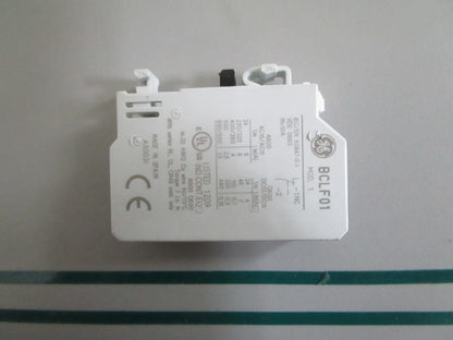 GE BCLF10 CL Series IEC Contactor 1NO Auxiliary Contact Block NEW OEM 0820