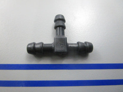 NEW OEM 313537 0313537 OMC Johnson Evinrude Tee Fitting 0810