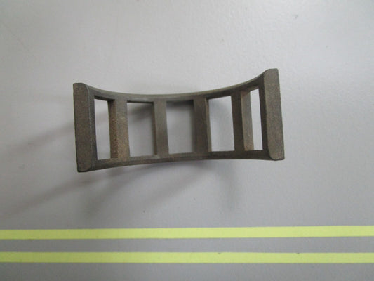 *NEW OEM* 0820 OMC Johnson Evinrude Cage 305116 0305116