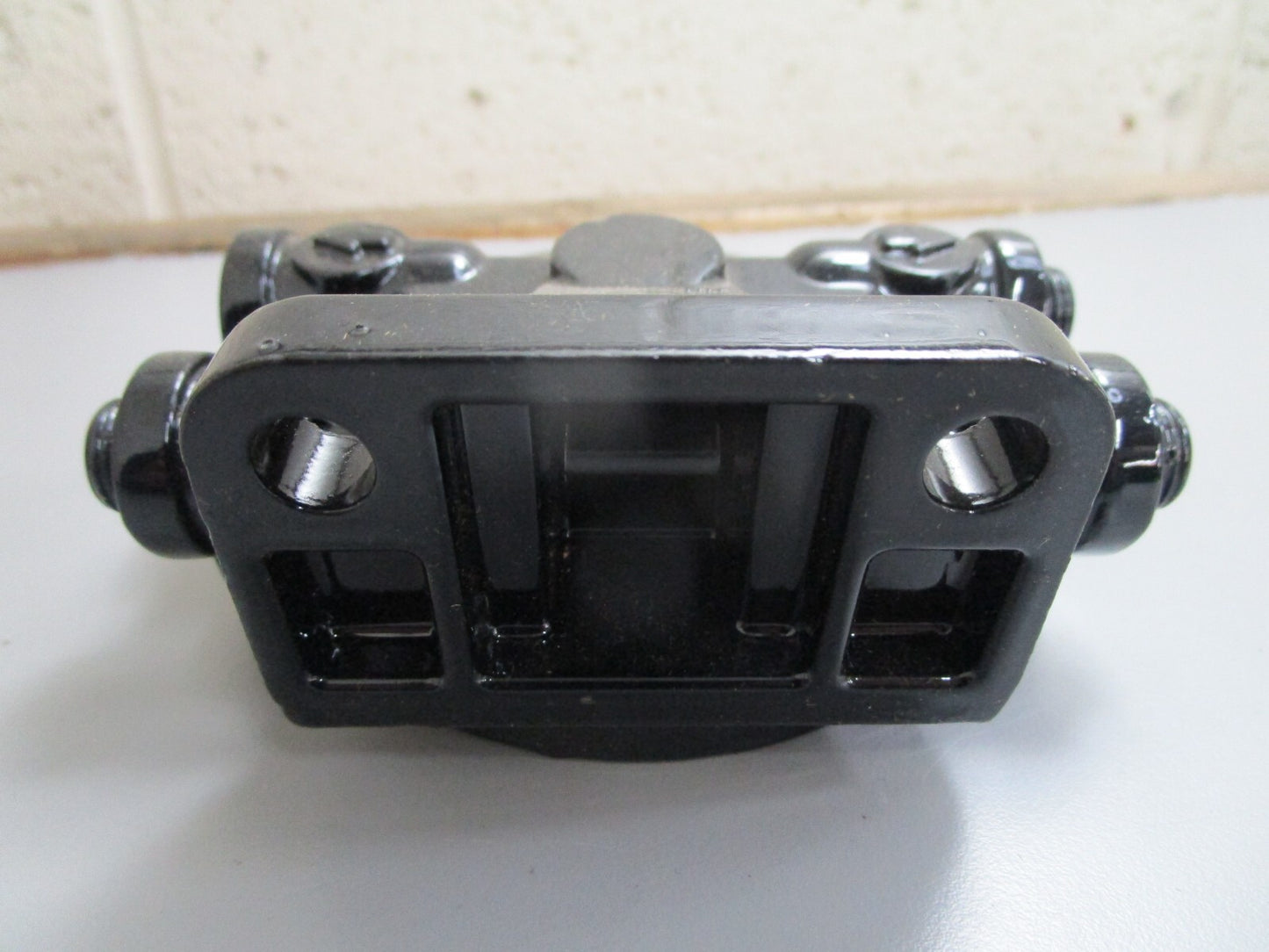 *NEW OEM* 0820 Mercury Quicksilver Fuel Filter Base 89876A3