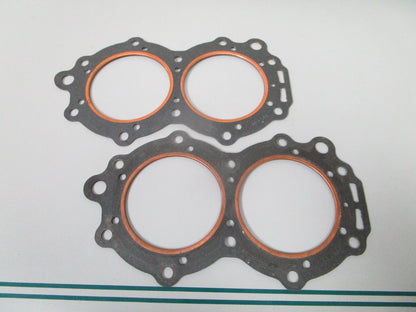 NEW OEM (LOT OF 2) 305206 0305206 OMC Johnson Evinrude Gasket 0810