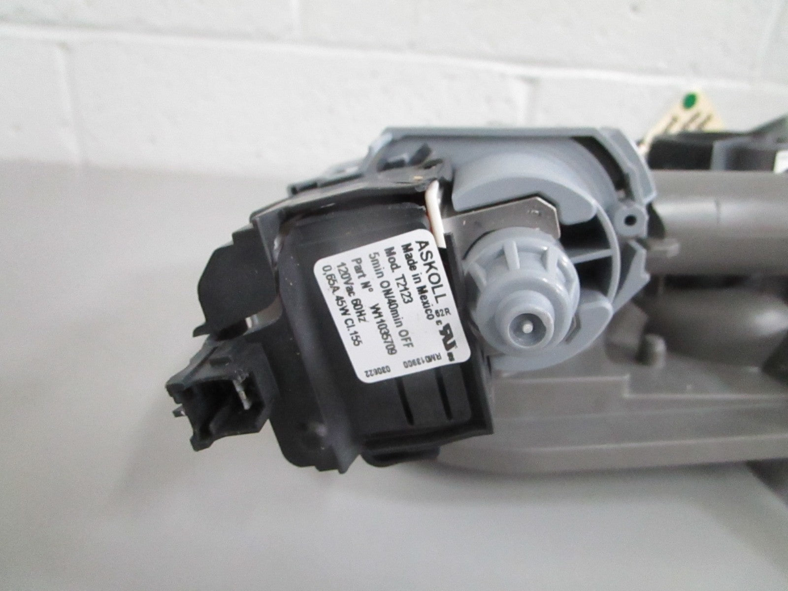 Whirlpool W11460945 NEW OEM Dishwasher Sump Motor Assy KitchenAid WDT750 0820
